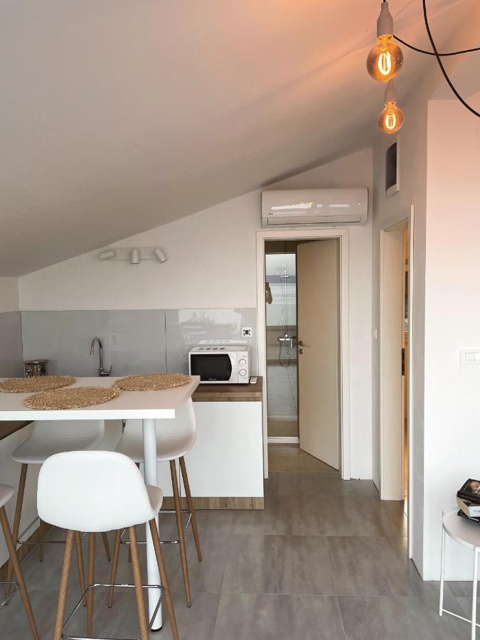 Apartment Seagreen Retreat Peruški Exteriér fotografie